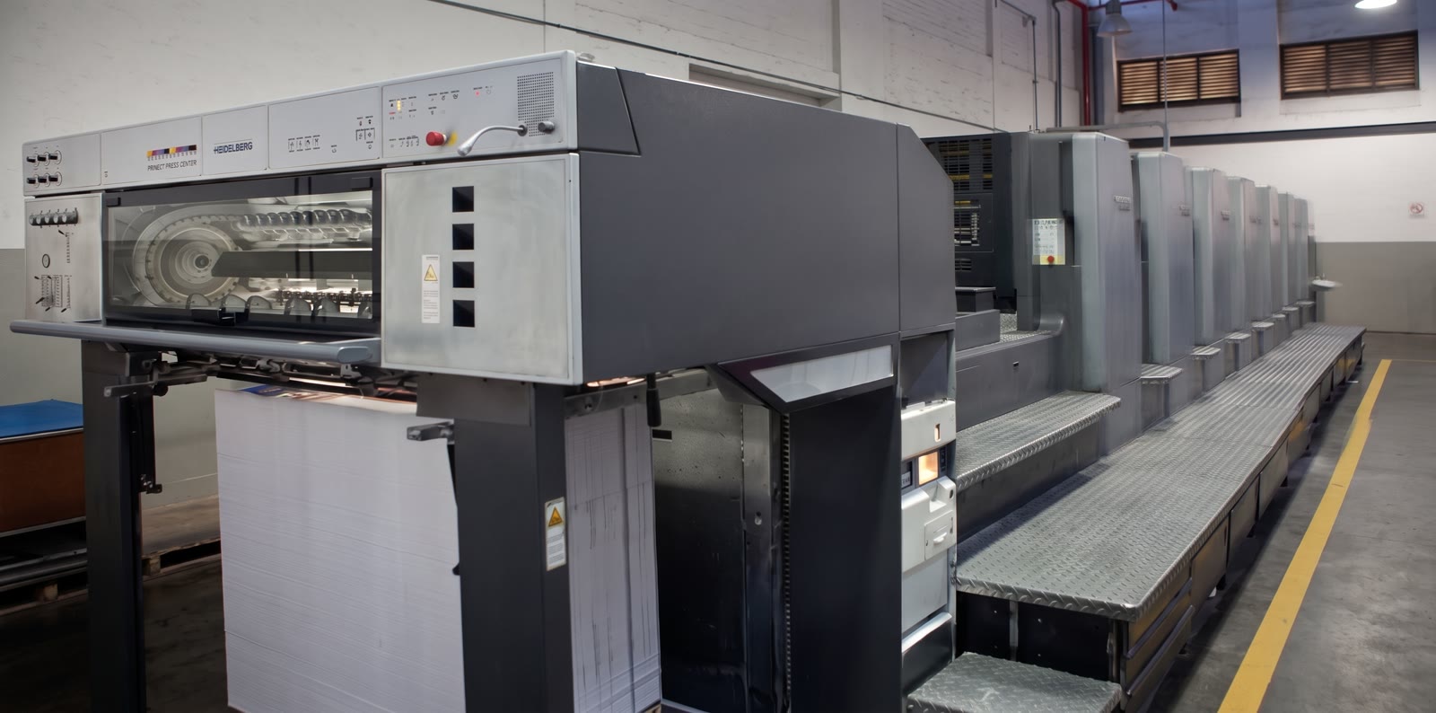HIGH-QUALITY PRINTING